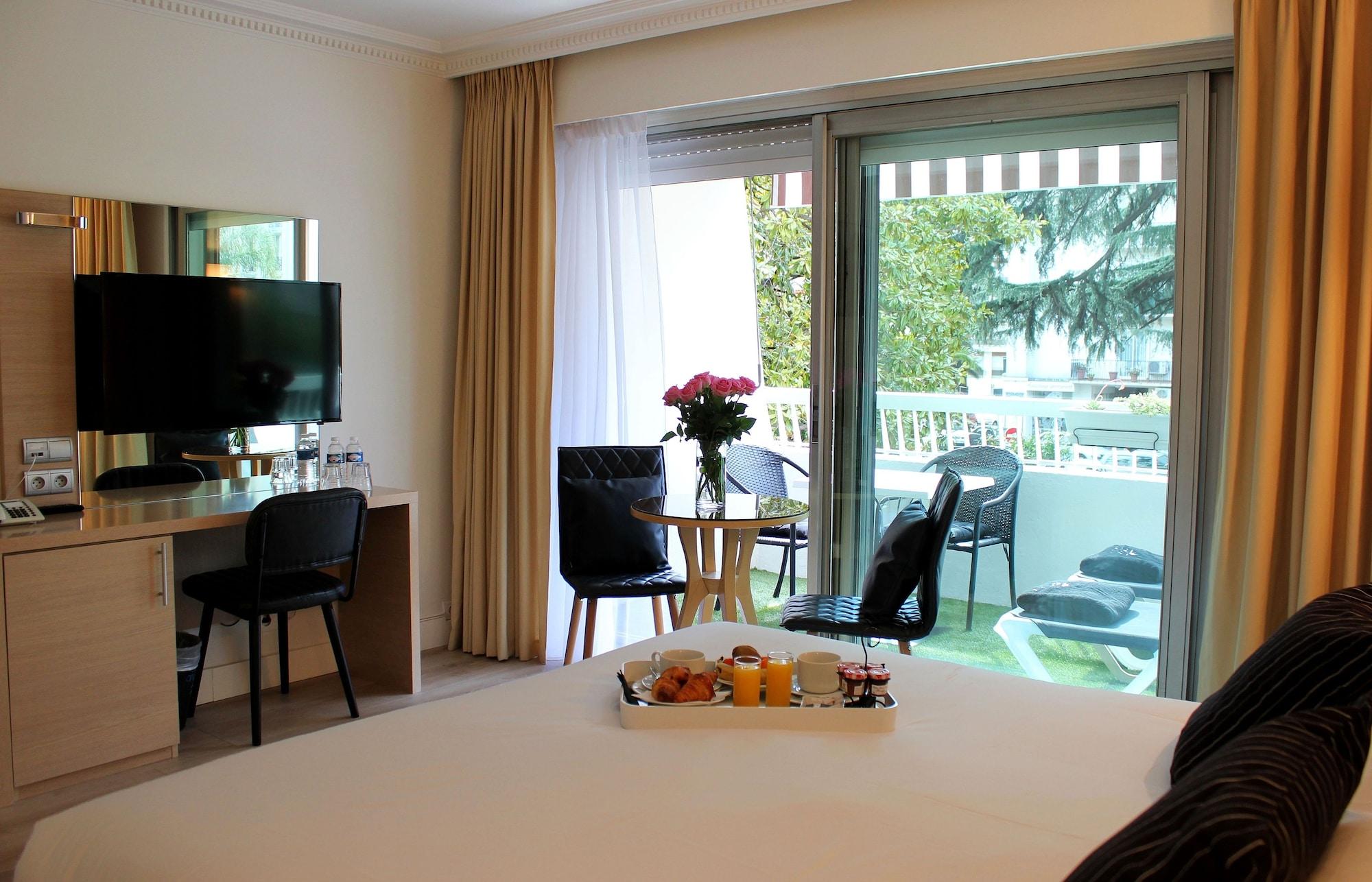 Hotel Victoria 칸느 외부 사진