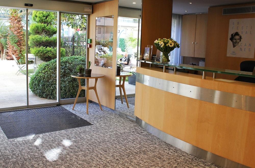 Hotel Victoria 칸느 외부 사진