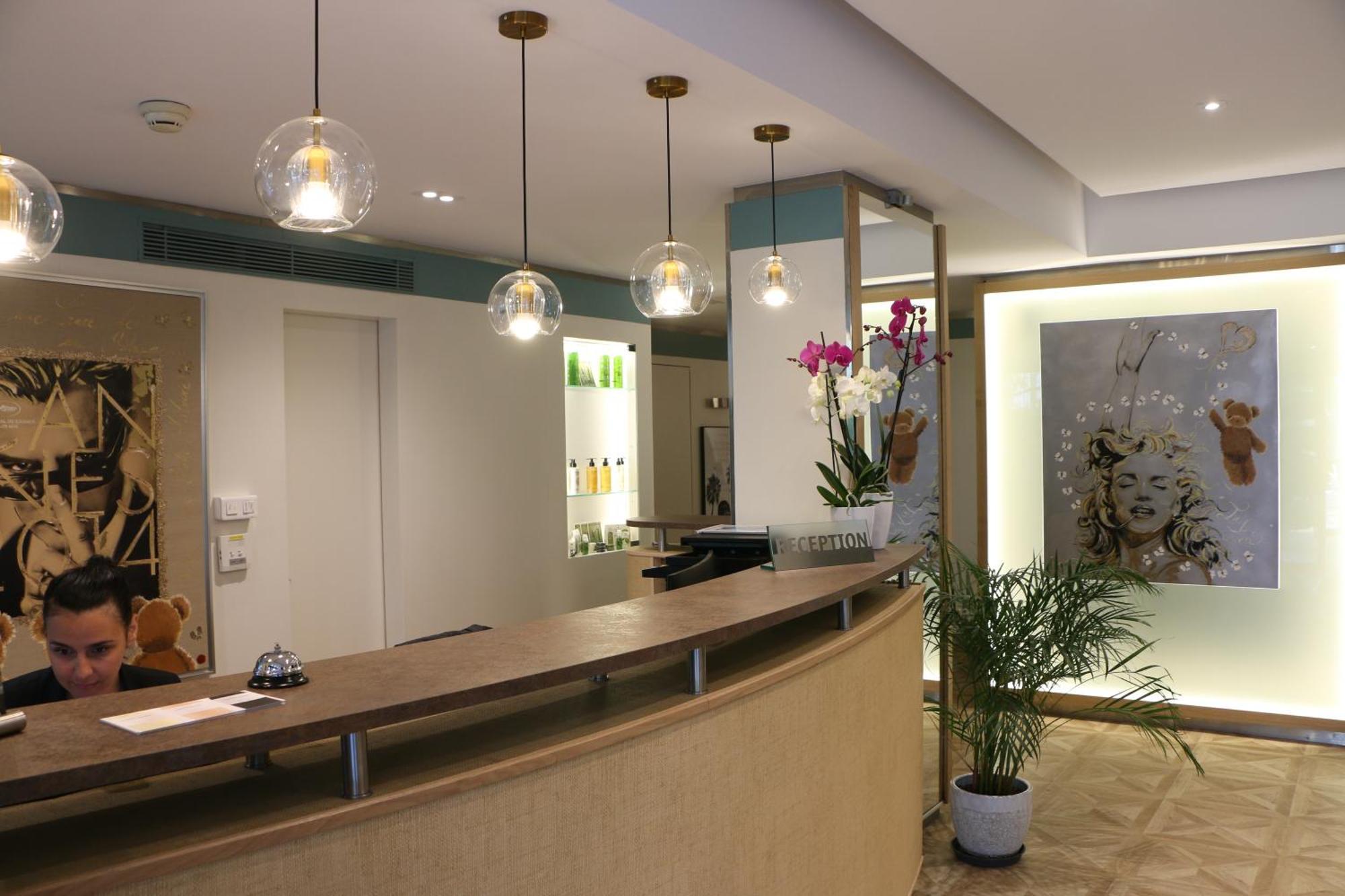 Hotel Victoria 칸느 외부 사진