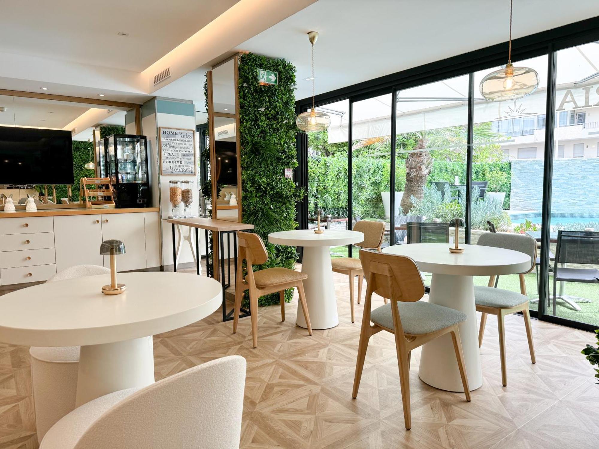 Hotel Victoria 칸느 외부 사진