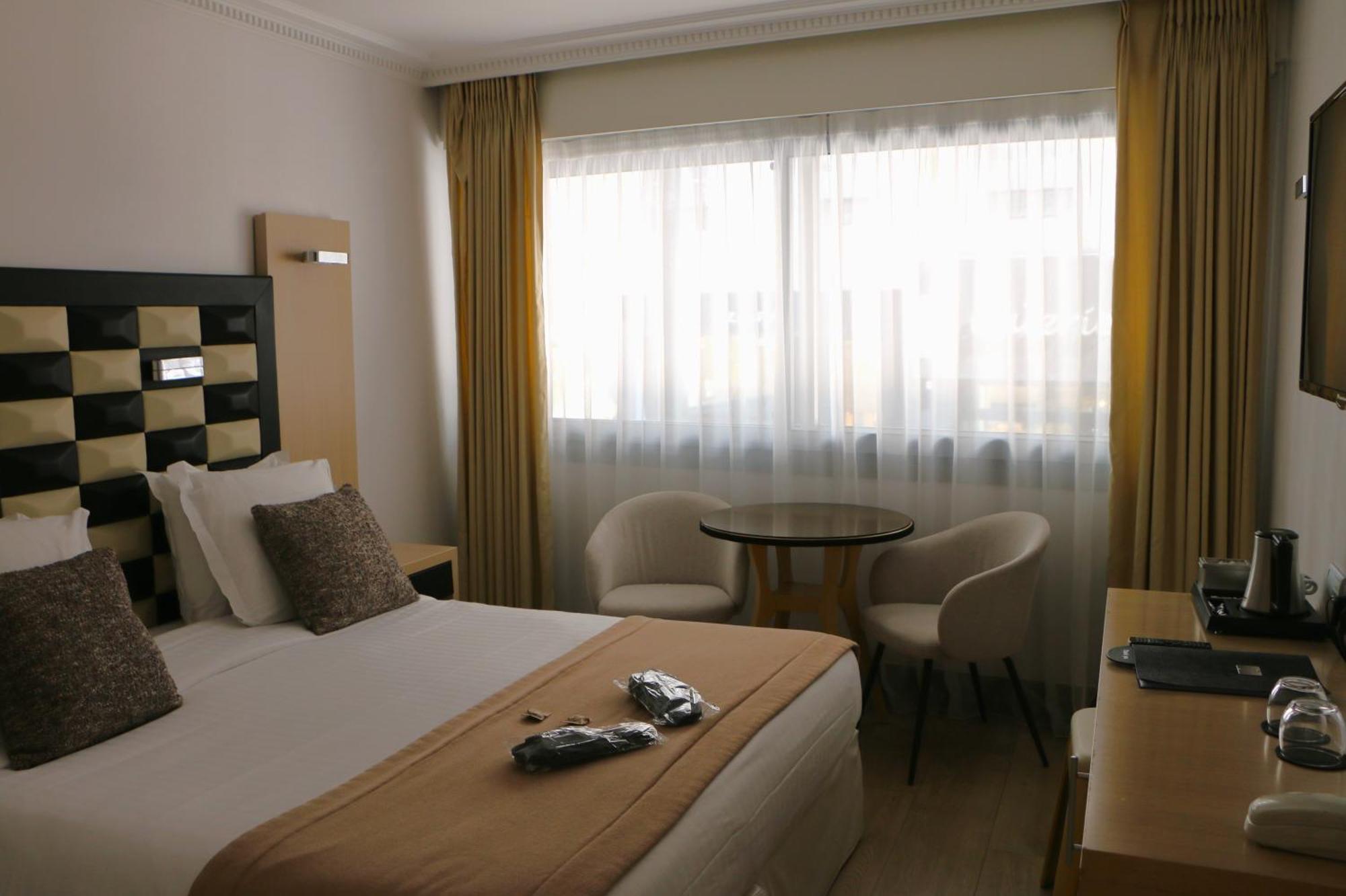Hotel Victoria 칸느 외부 사진